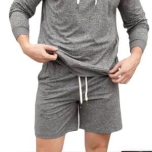 FEAT Men’s Shorts